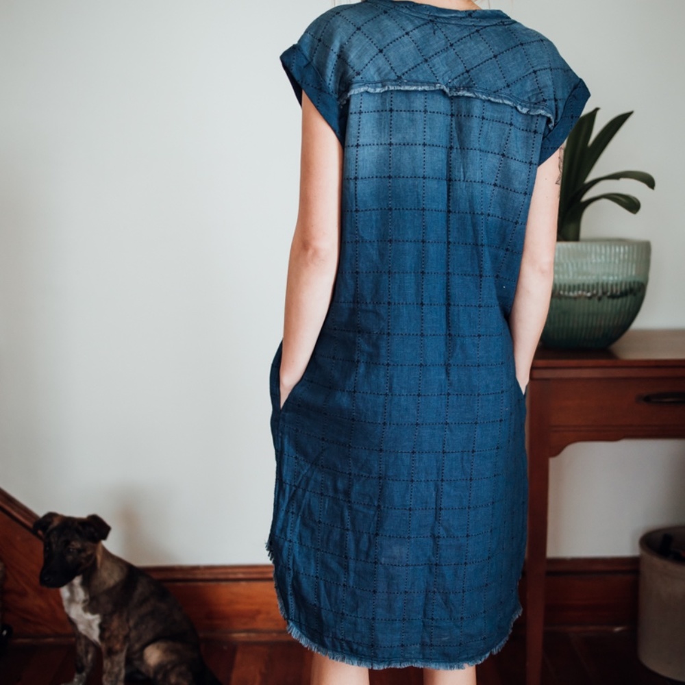 🌿Cloth & Stone / Blue Shift Dress - Picture 3 of 3